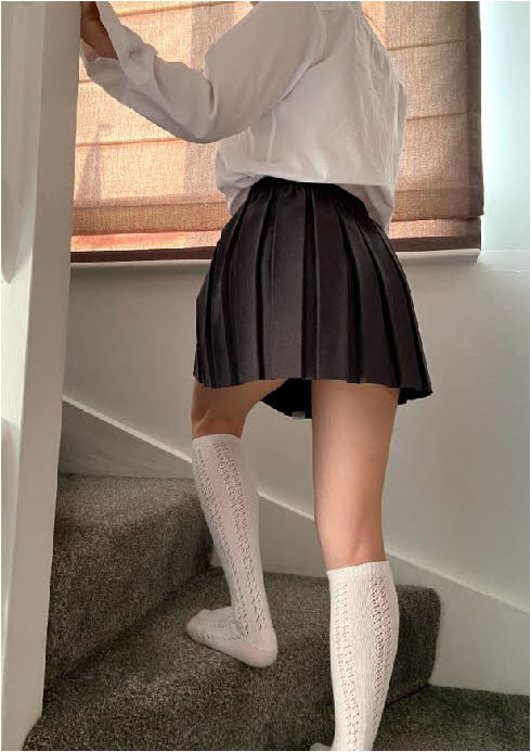 London spankee Kinia in regulation school uniform London spankee Kinia in regulation school uniform